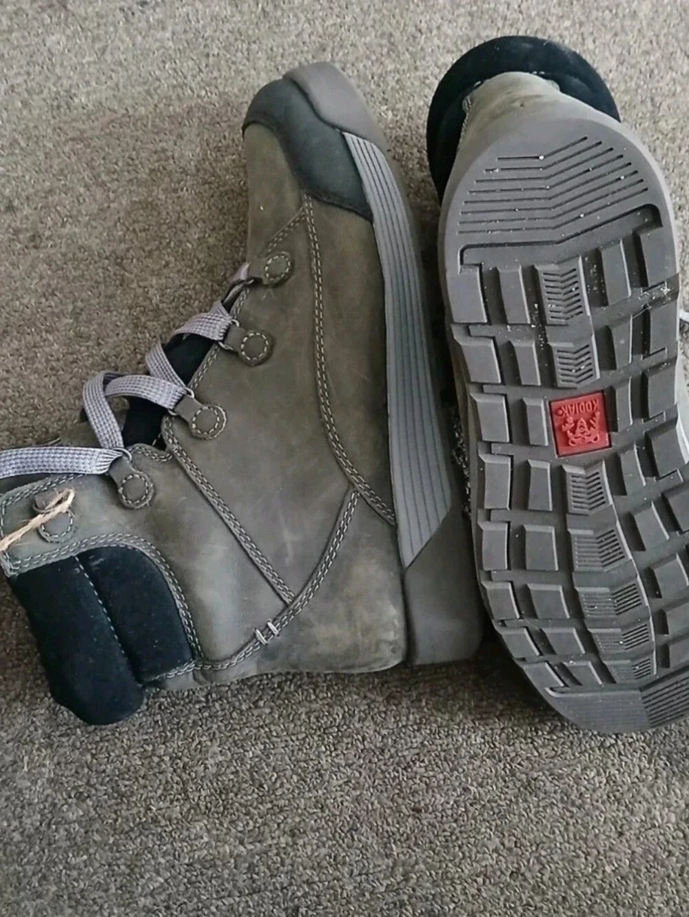 Kodiak Olive Gray Hiking Boots with Gray Laces Size 7.5